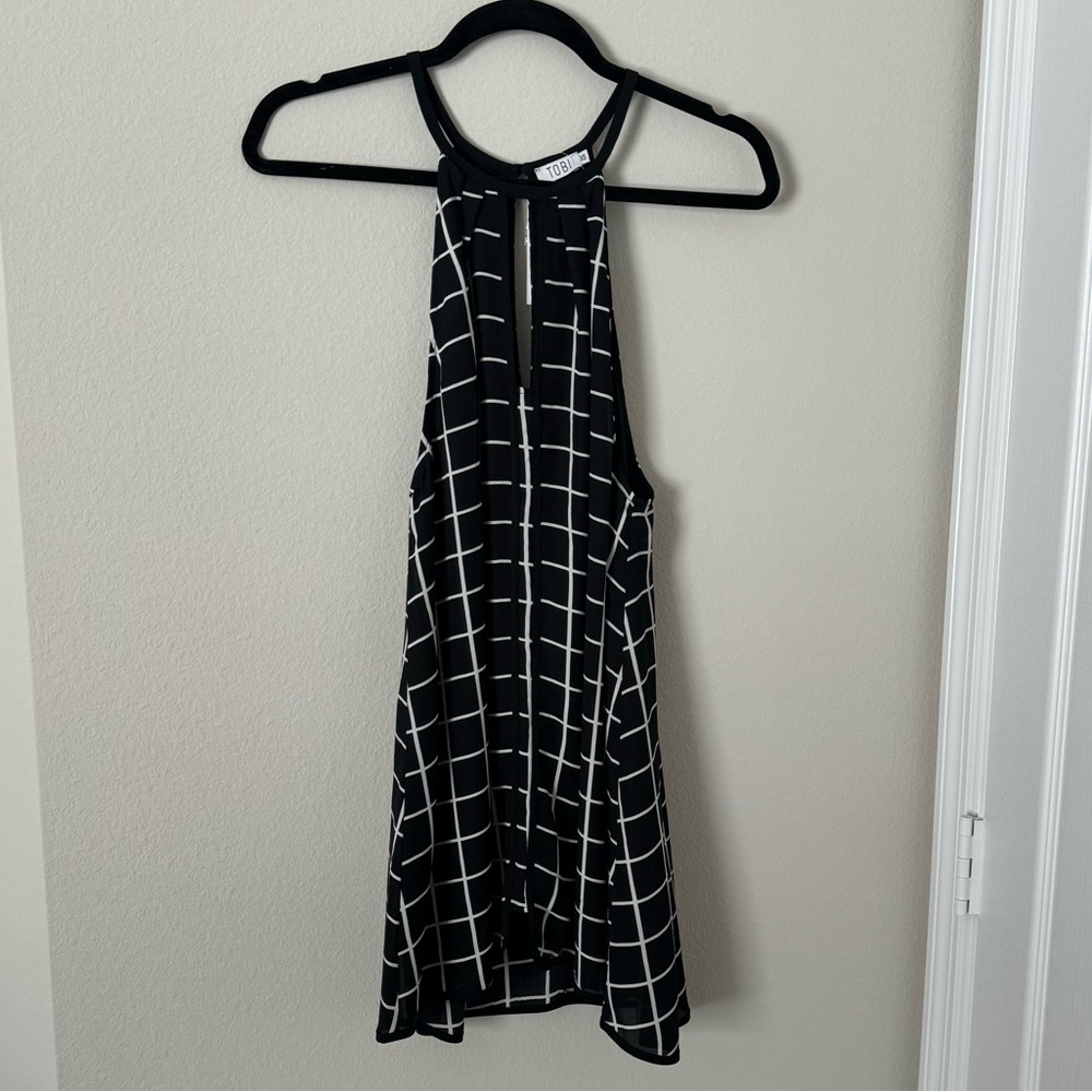 TOBI BLACK AND WHITE DRESS